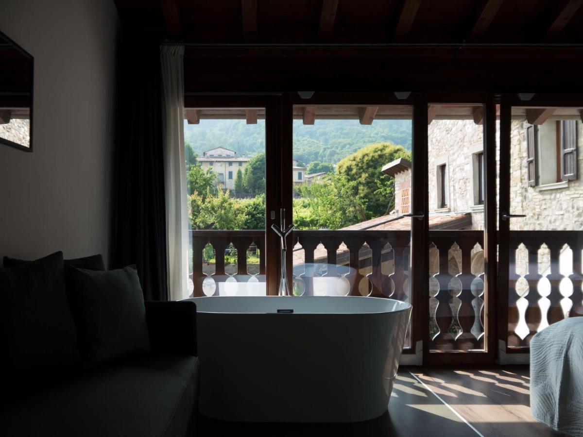 La Terrazza Sulle Vigne B&B คอร์เตฟรังกา ภายนอก รูปภาพ