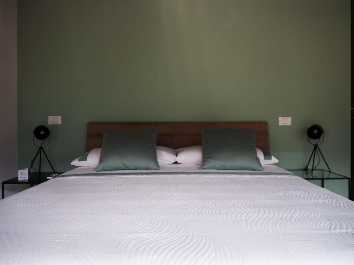 La Terrazza Sulle Vigne B&B คอร์เตฟรังกา ภายนอก รูปภาพ