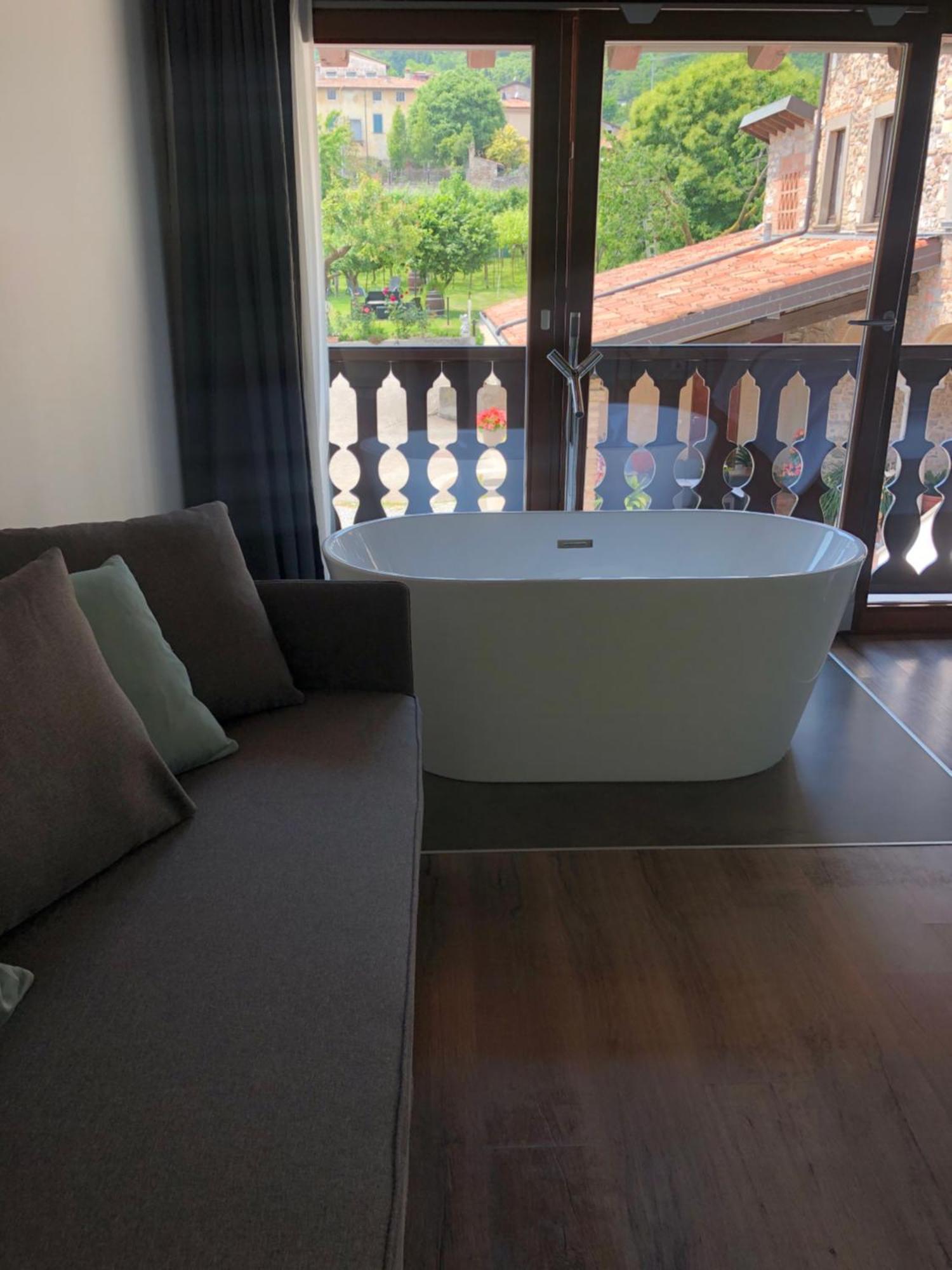 La Terrazza Sulle Vigne B&B คอร์เตฟรังกา ห้อง รูปภาพ