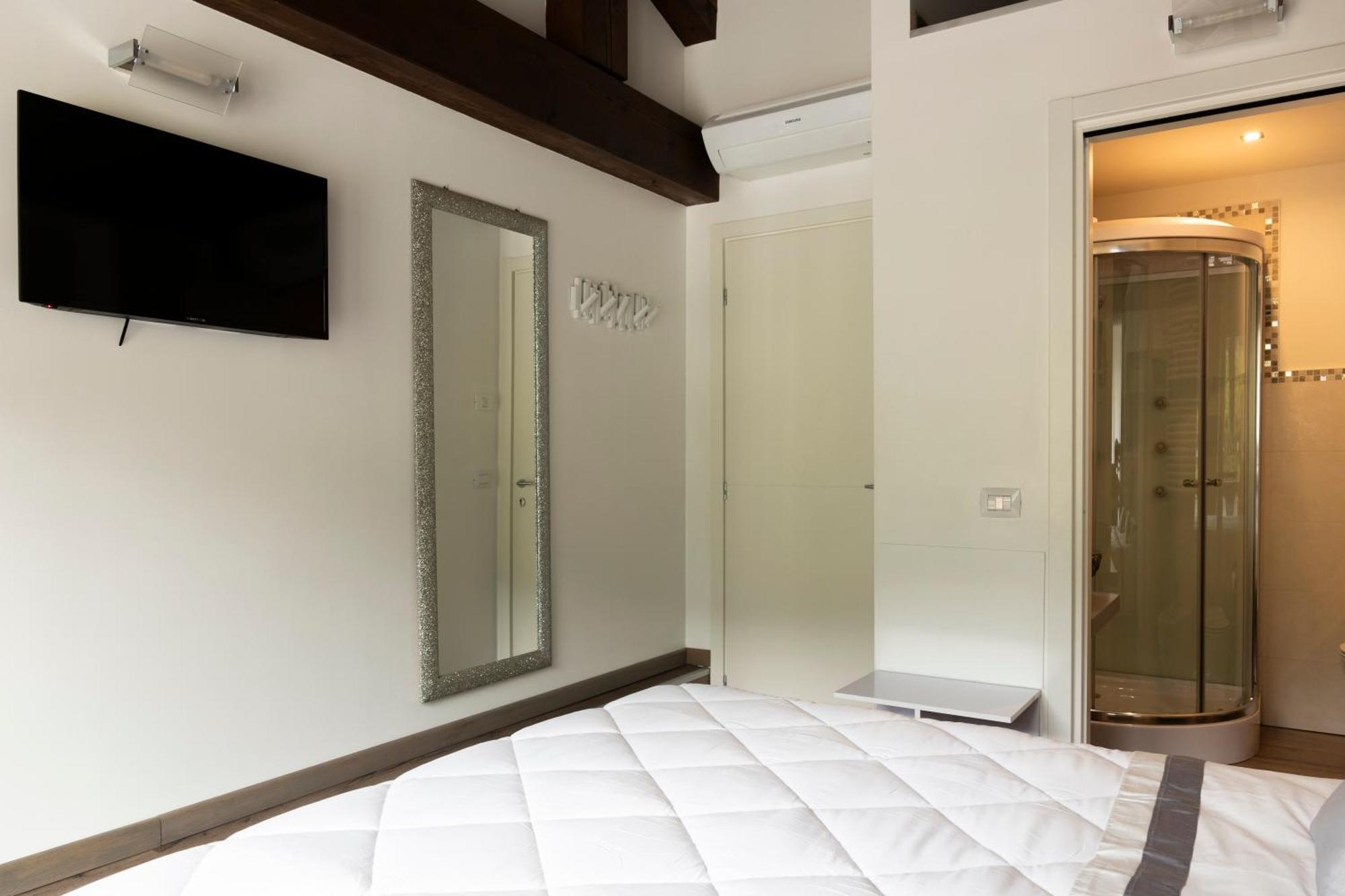 La Terrazza Sulle Vigne B&B คอร์เตฟรังกา ภายนอก รูปภาพ