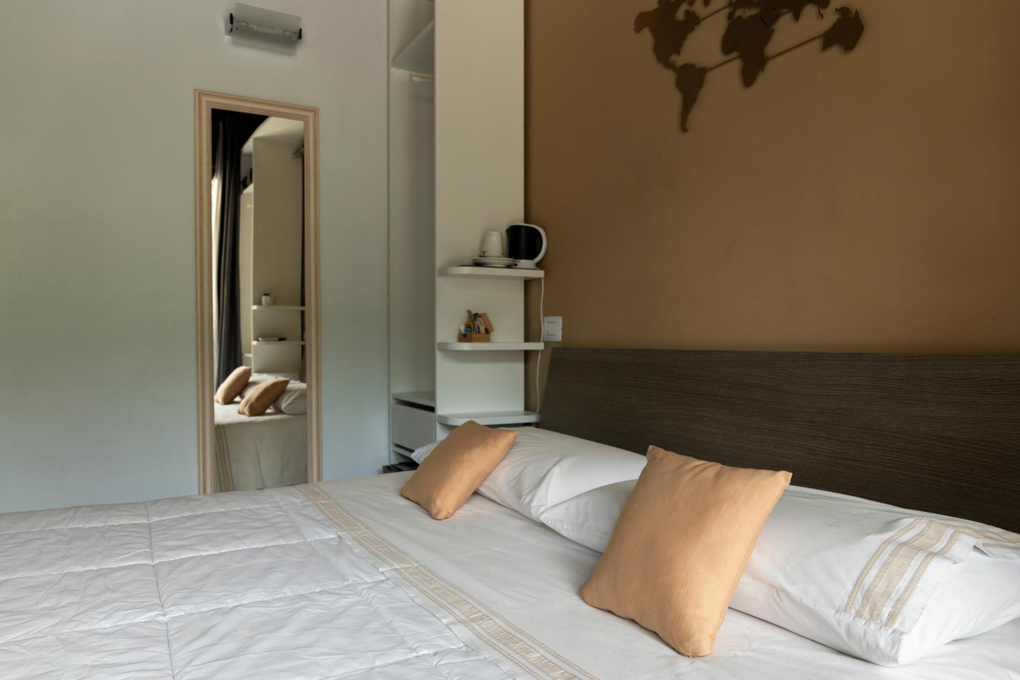 La Terrazza Sulle Vigne B&B คอร์เตฟรังกา ภายนอก รูปภาพ