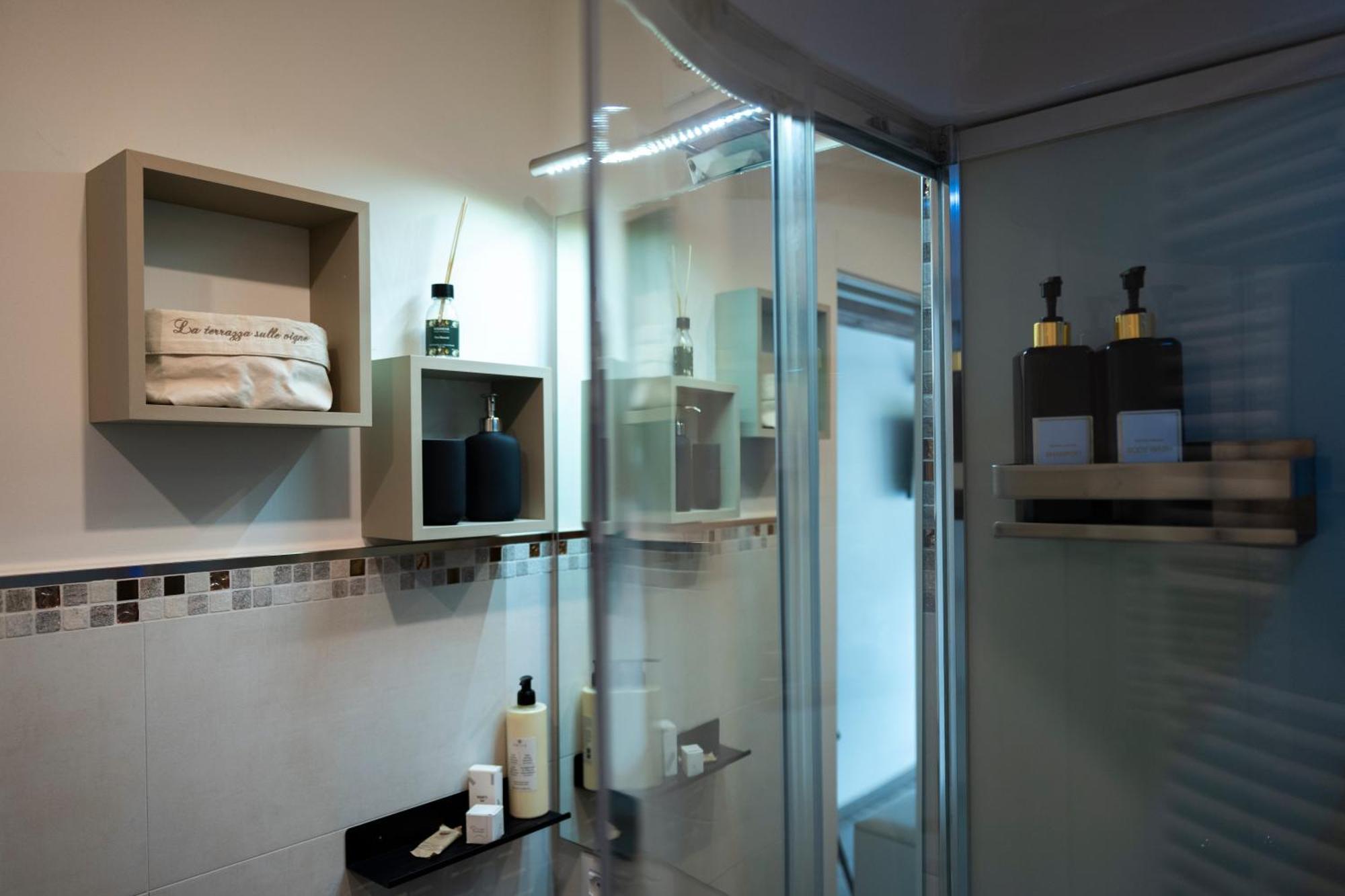 La Terrazza Sulle Vigne B&B คอร์เตฟรังกา ภายนอก รูปภาพ