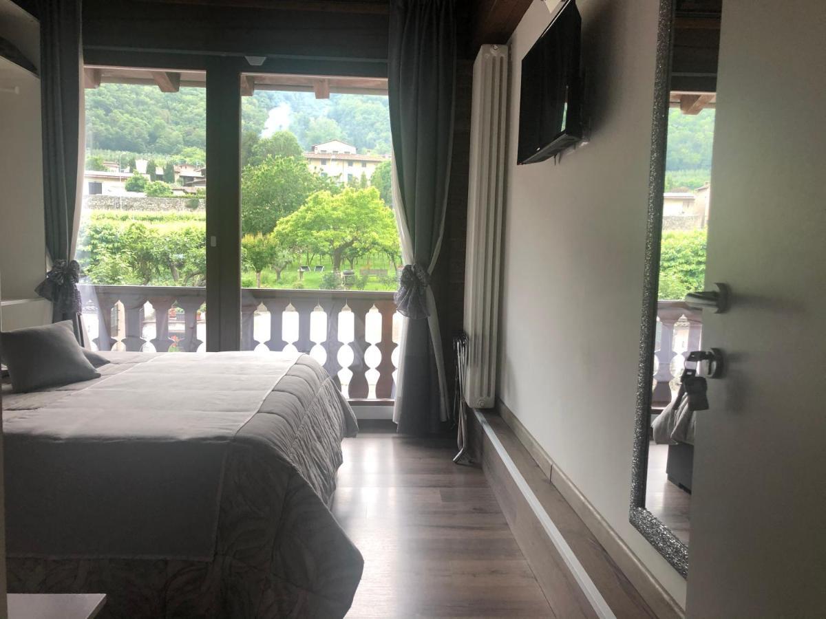 La Terrazza Sulle Vigne B&B คอร์เตฟรังกา ภายนอก รูปภาพ